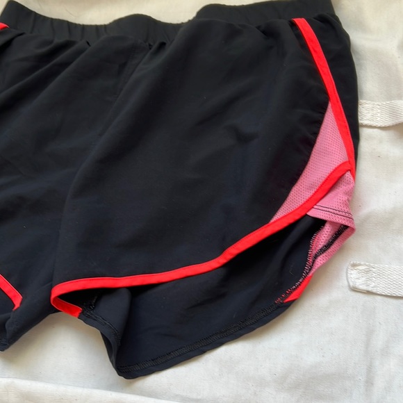 Under Armour size L athletic shorts undergarment attached elastic waistband neon - Picture 3 of 8